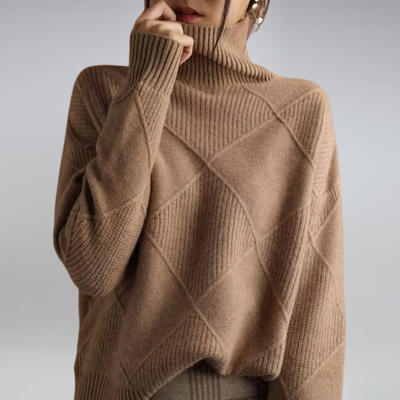GEOMETRIC ELEGANCE Sweater™