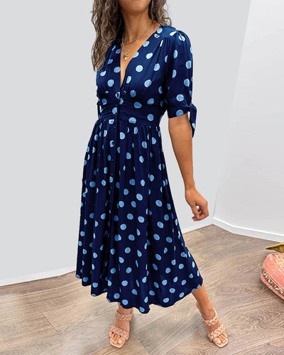 Vestido Midi de Lunares – Encanto Retro con Estilo Moderno
