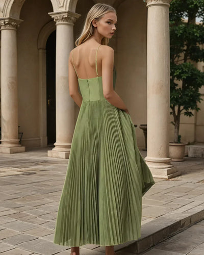 Vestido Midi Verde Plisado con Tirantes Finos