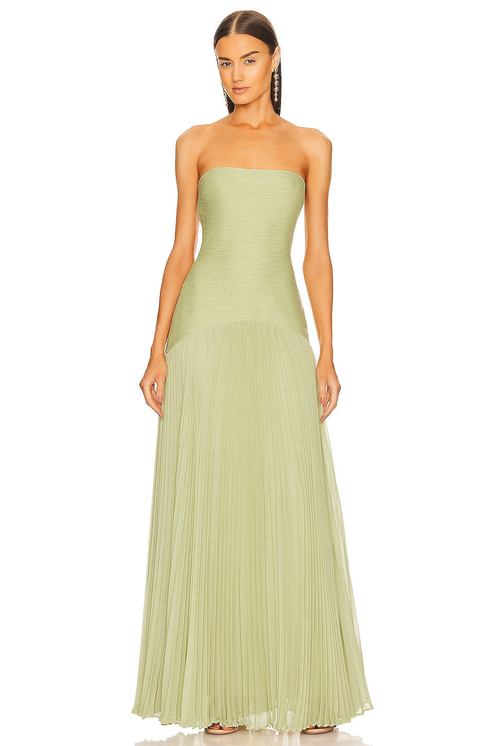 Vestido Largo Strapless con Falda Plisada – Verde Suave