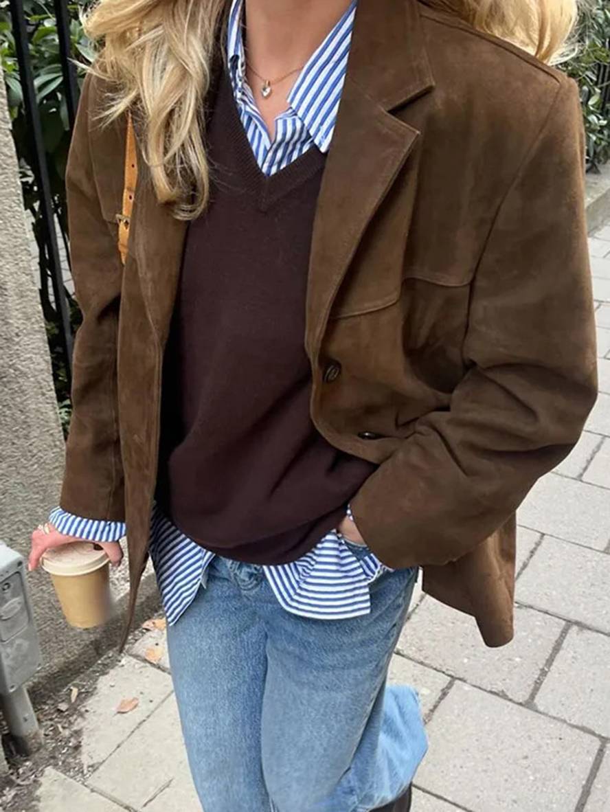 Chaqueta “Olivia” – Estilo vintage con toque moderno