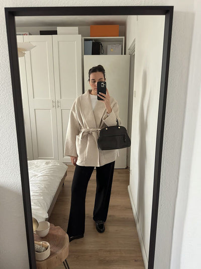 Chaqueta “Hilda” – Sofisticación relajada con estilo nórdico