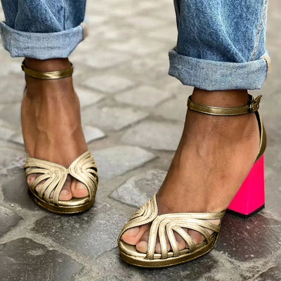 Sandalias de mujer – Brillo con toque moderno