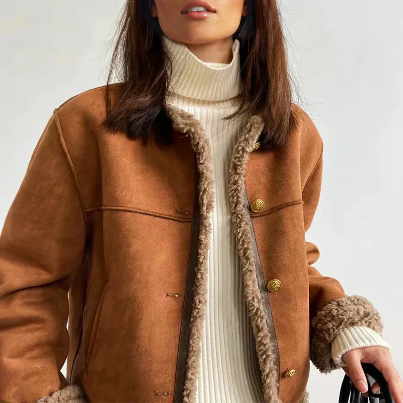 Chaqueta de mujer – Elegancia cálida con toque artesanal
