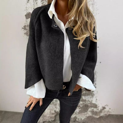 Chaqueta de mujer – Elegancia suave con espíritu madrileño